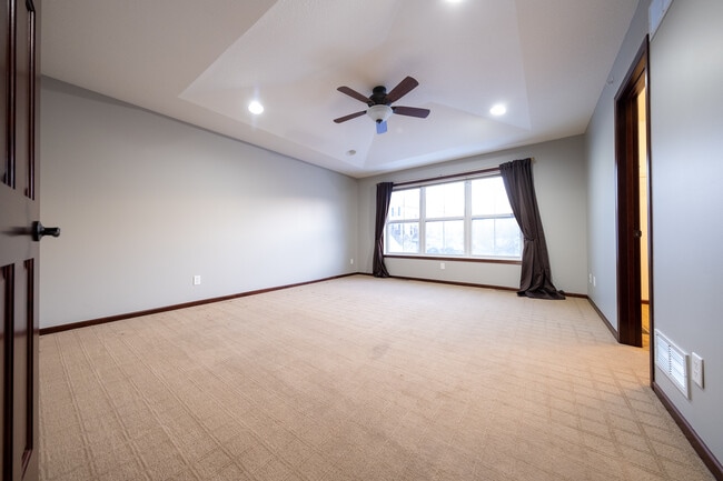 Building Photo - 15497 Junegrass Ln