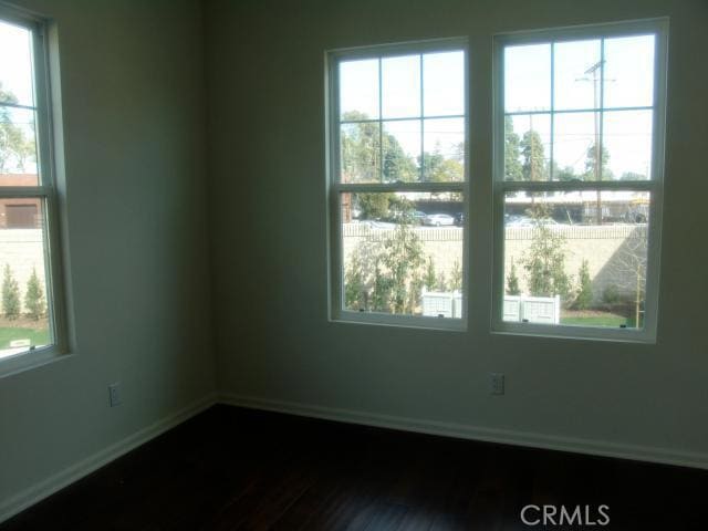 Building Photo - 1800 Oak St