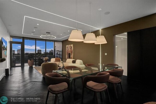 Building Photo - 20 Isle of Venice Dr