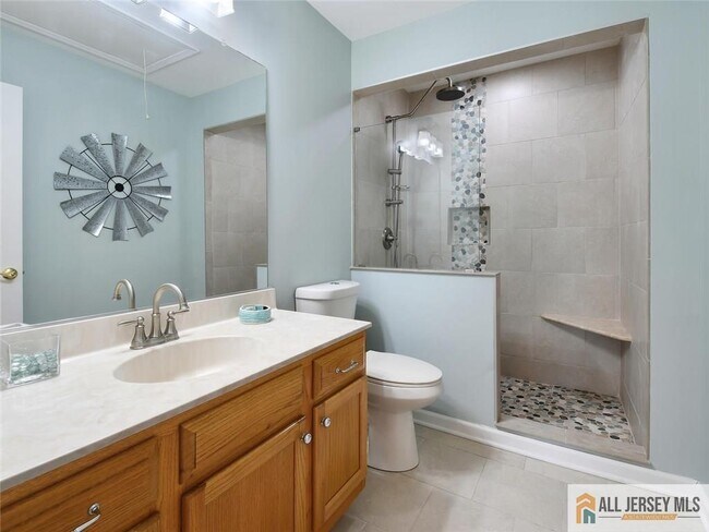 Building Photo - 27 Bodine Dr