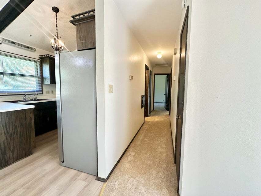 Building Photo - 2330 S Brookside Pky