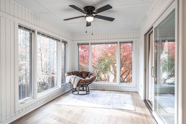 Building Photo - 11 Greenville Ln