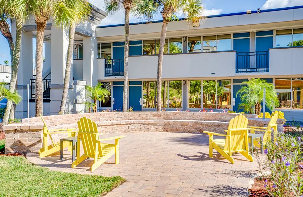 Building Photo - 2851 Maingate Village Cir