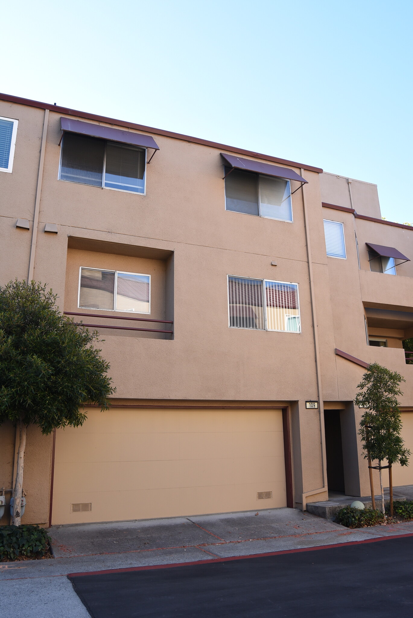 Building Photo - 109 Cityhomes Ln