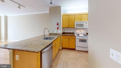 Building Photo - 631 D St NW