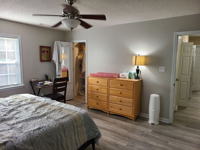 Building Photo - Beautiful 3 bedroom 2 bath home in Sneads Ferry - Seabird Estates