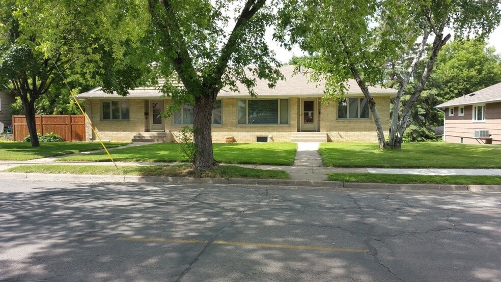 Building Photo - 3008 W 60th St
