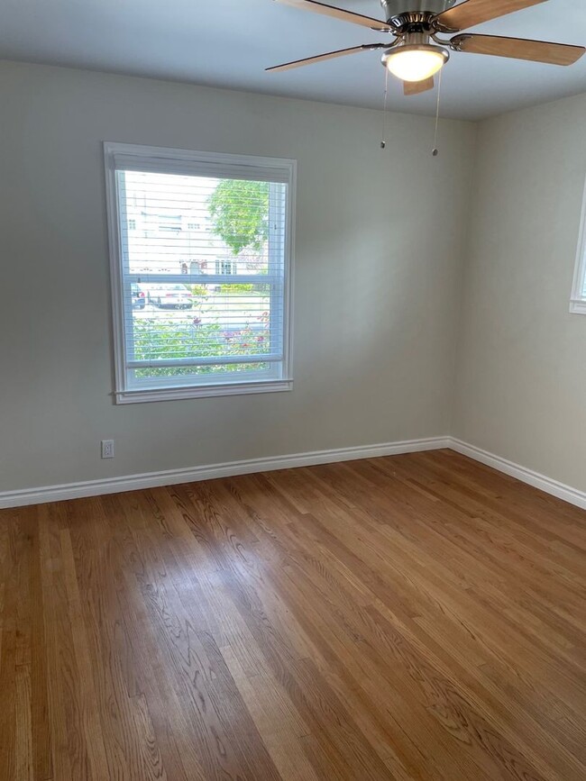 Building Photo - Beautiful Southwood Home for Lease