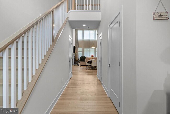 Building Photo - 15 Mill Creek Dr