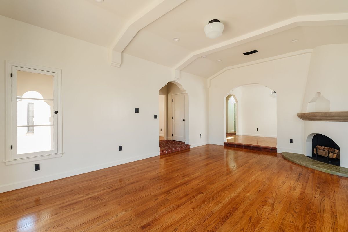 Building Photo - 1739 S Ogden Dr