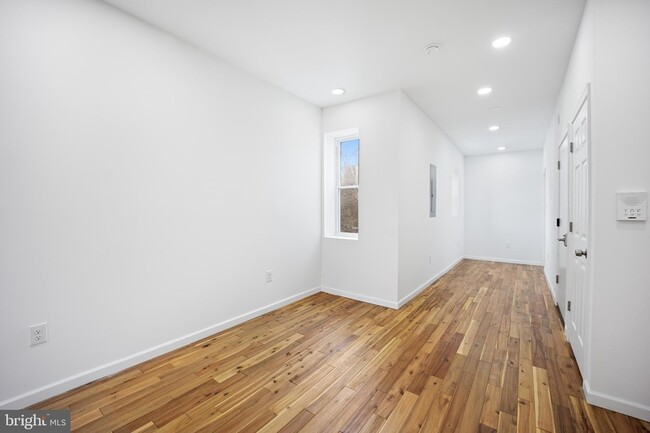 Building Photo - 3429 N 18th St
