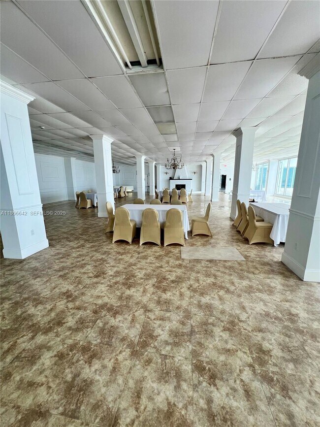 Building Photo - 7135 Collins Ave