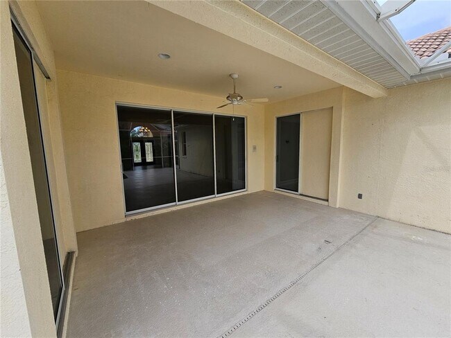 Building Photo - 6279 Sturbridge Ct