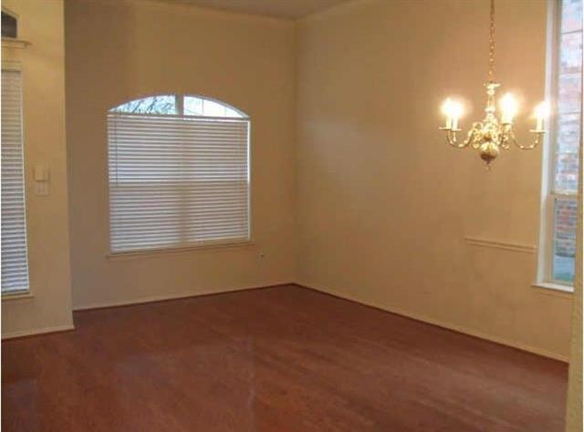 Building Photo - 2027 Wimbledon Dr