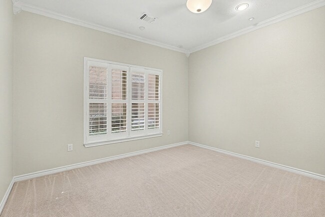 Building Photo - 4412 McKinney Ave