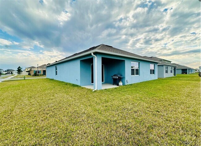 Building Photo - 3384 Hammond Pt