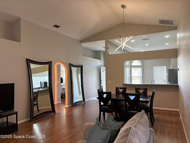 Building Photo - 2346 White Sands Ct NE