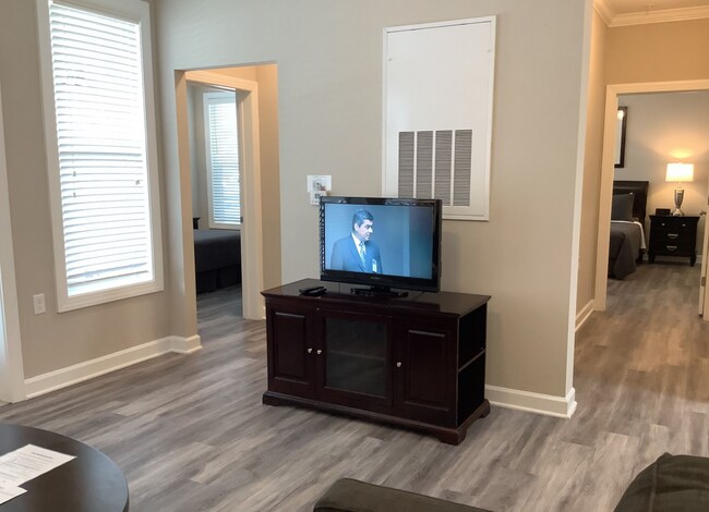 Building Photo - Palisades at Duncan