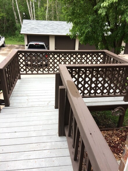 Deck - 110 Johnston Dr