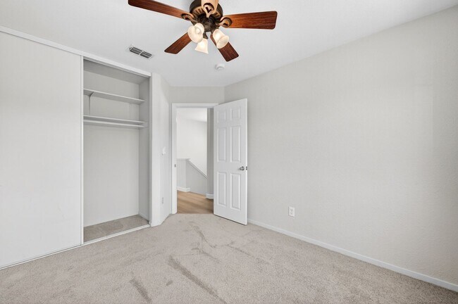 Building Photo - Renovated Court Location Beauty – Spacious 4BD Home Near Pleasant Hill!