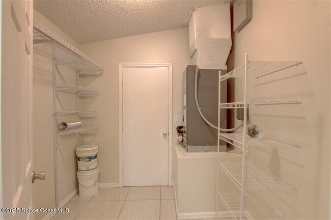 Building Photo - 4810 Manchester Dr