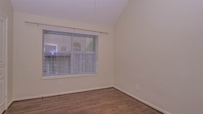 Building Photo - 17915 Harbour Bridge Point Dr