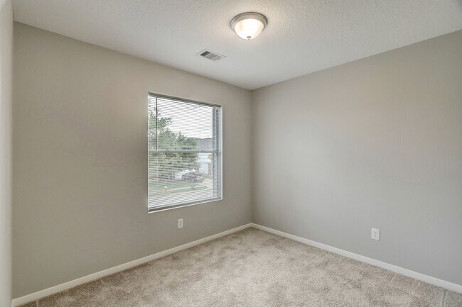Building Photo - 5014 Mabry Stream Ct