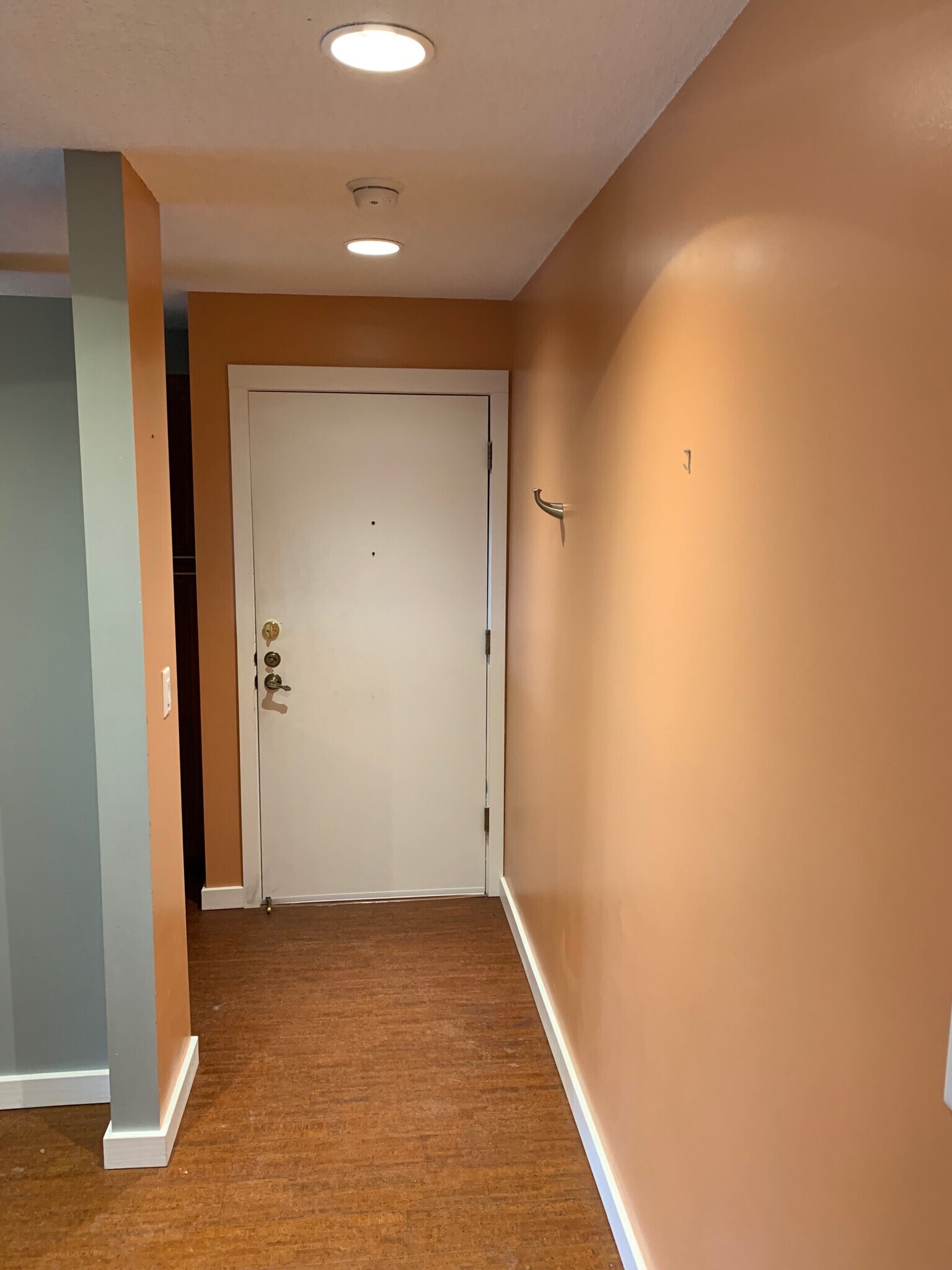 Building Photo - 3431 Kent St