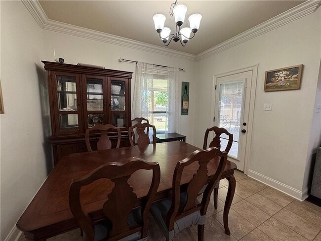 Building Photo - 1933 Bryce Dr