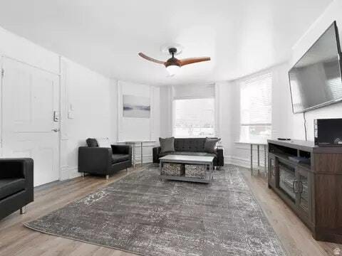 Building Photo - 228 S 900 E