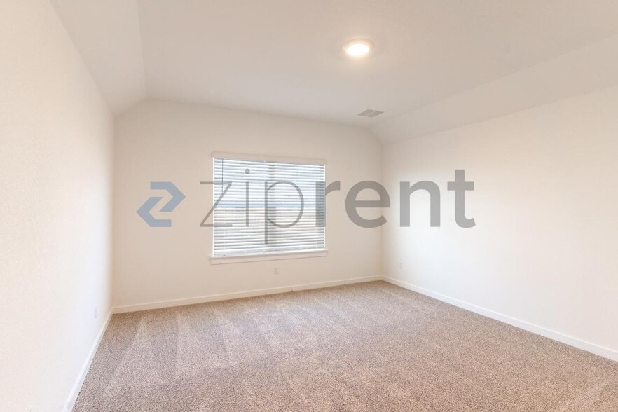 Building Photo - 2421 Wallin Bradley Dr