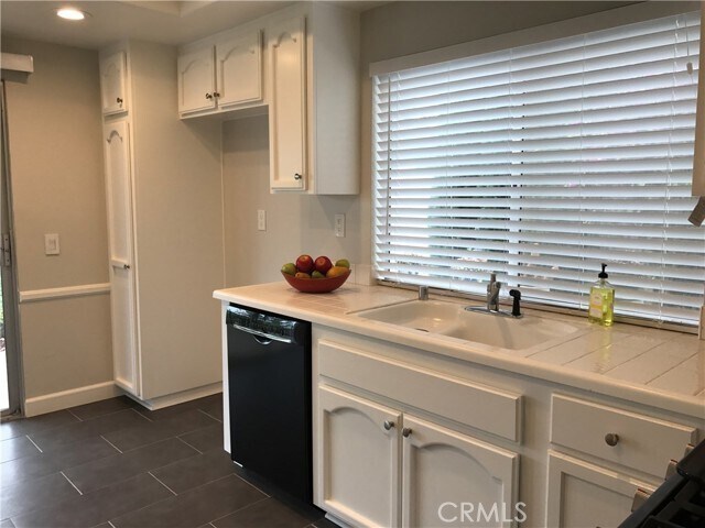 Building Photo - 951 S Park Rim Cir
