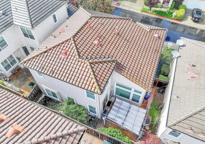 Building Photo - 5 Almond Orchard Ln