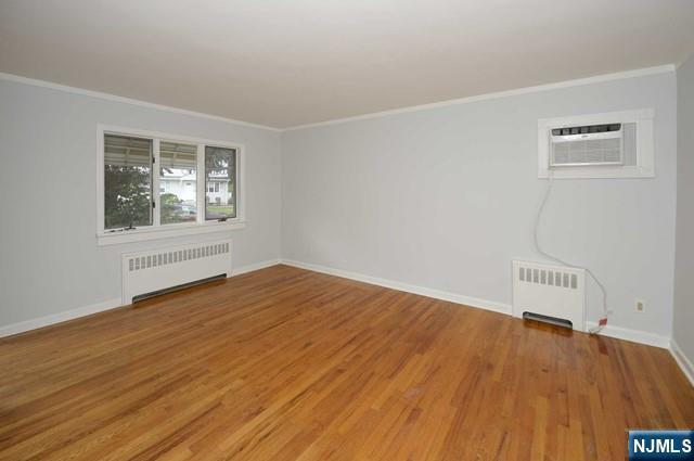 Building Photo - 38-49-49 Vanore Dr