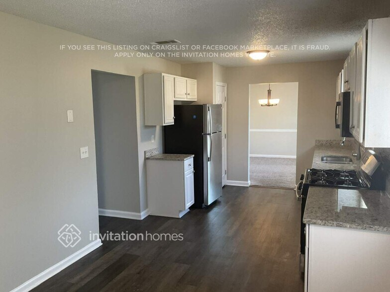 Building Photo - 6813 Fireside Ln