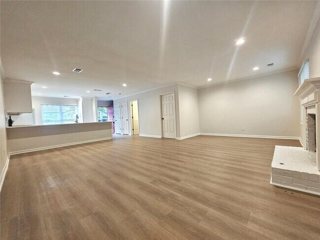 Building Photo - 2270 Newport Landing