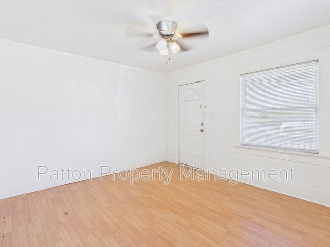 Building Photo - 612 SW 17th Ave