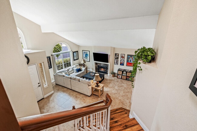 Building Photo - 49035 Tango Ct