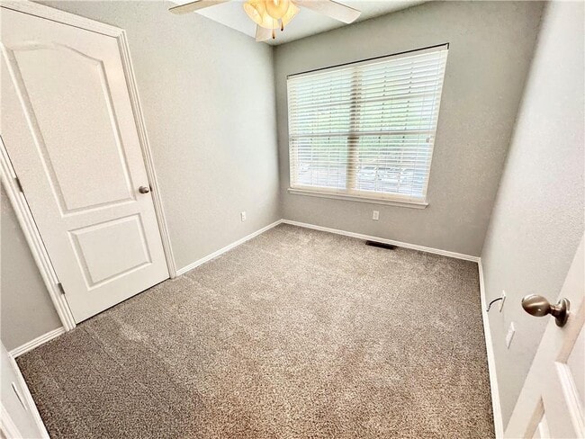 Building Photo - 1428 W Netherland Way