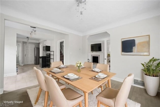 Building Photo - 1047 Hillstone Rd