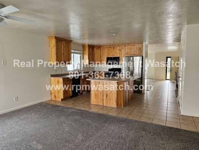 Building Photo - 4120 Juniper Hills Dr