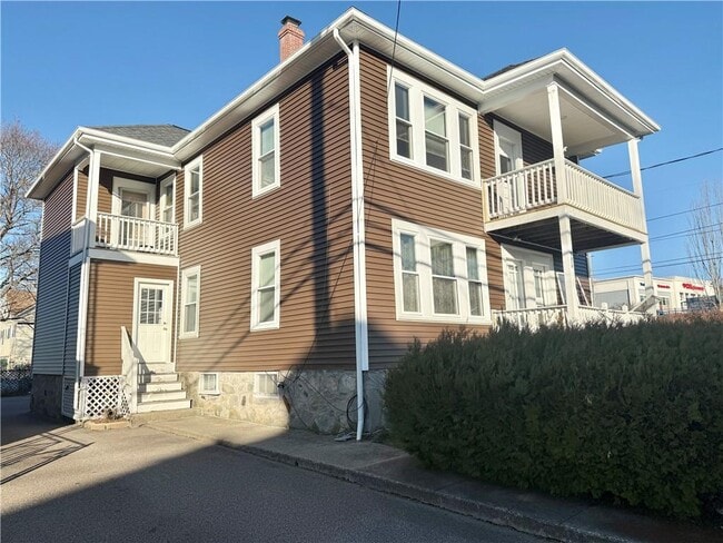 Primary Photo - 998 Cass Ave