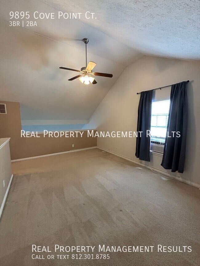 Building Photo - 9895 Cove Point Ct