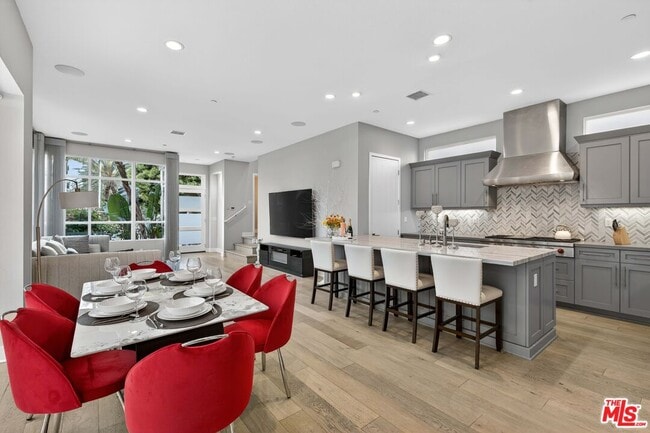 Building Photo - 12682 Millennium Dr