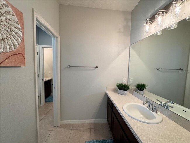 Building Photo - 6310 Anise Dr