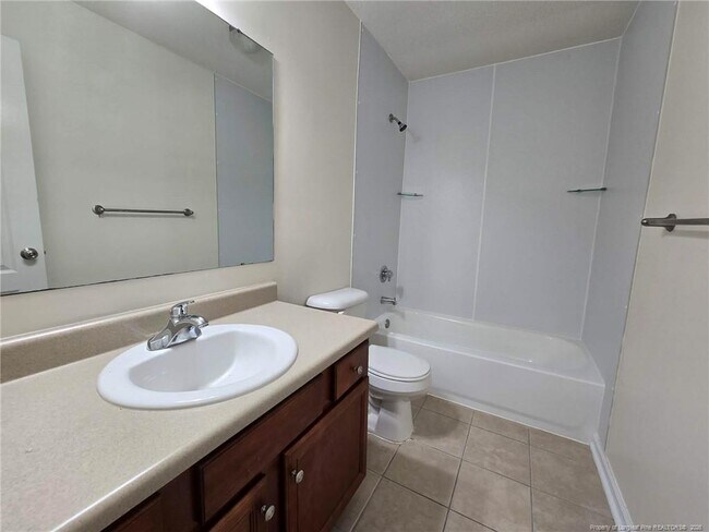 Building Photo - 1407 Oxnop Ct