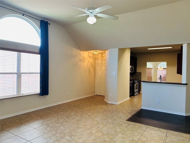 Building Photo - 19318 Brook Village Rd