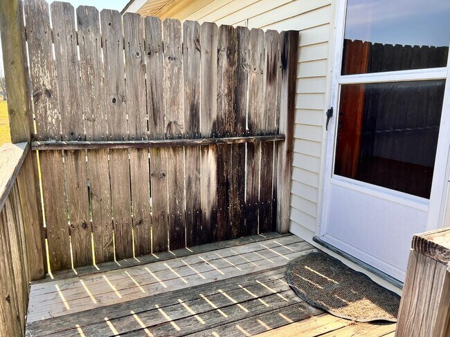 Building Photo - 4921 Fairground Rd