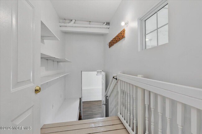 Building Photo - 257 Ford Rd