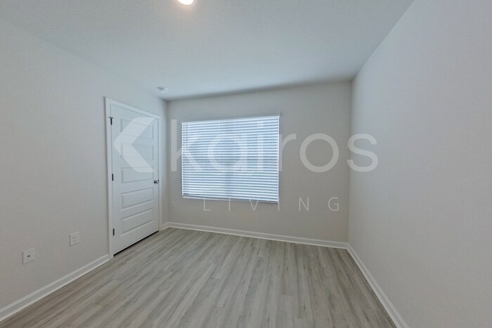 Building Photo - 123 Swallowtail Ln